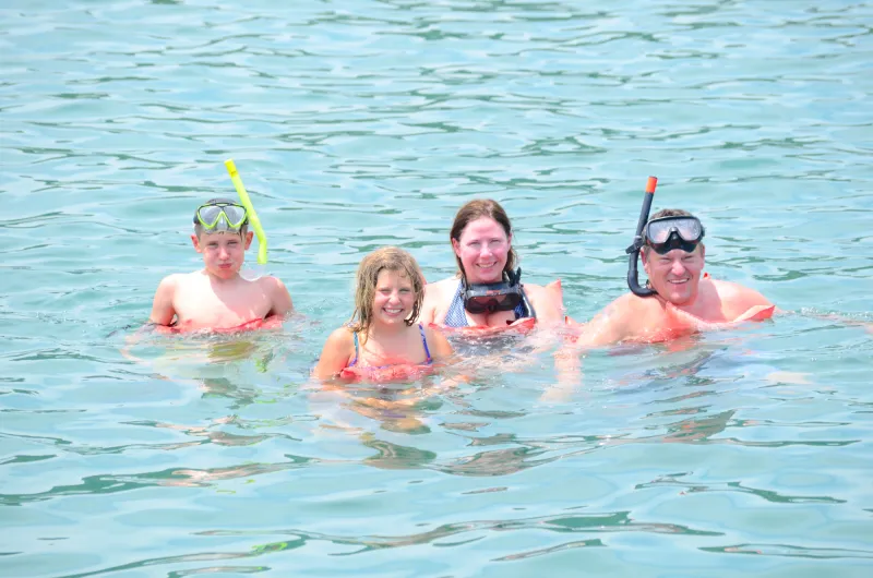 Family snorkeling in Costa Rica