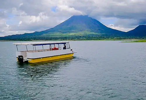 Taxi Boat Taxi Adventure Connection La Fortuna Monteverde Costa Rica Lake Arenal