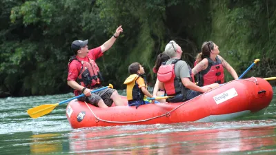 Arenal Safari Float